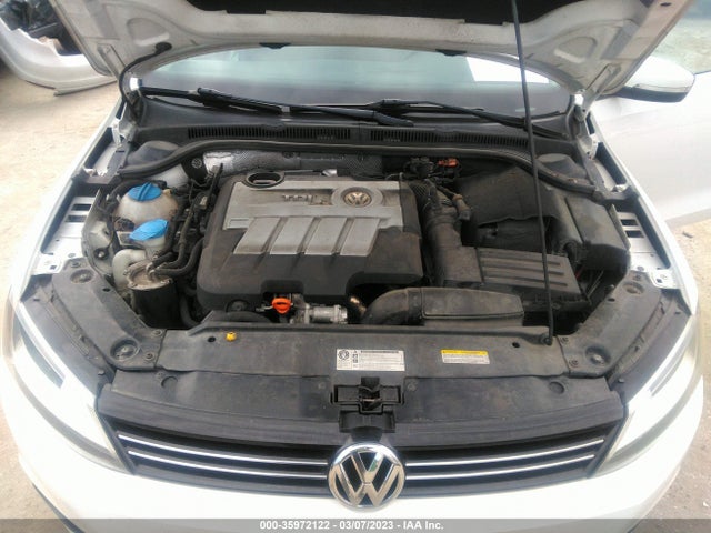 35972122 :رقم المزاد ، 3VWLL7AJ4EM359812 vin ، 2014 Volkswagen Jetta Sedan Tdi W/premium/nav مزاد بيع