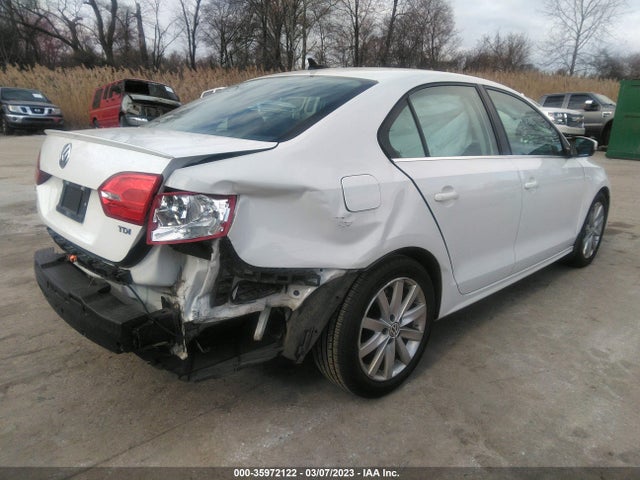 35972122 :رقم المزاد ، 3VWLL7AJ4EM359812 vin ، 2014 Volkswagen Jetta Sedan Tdi W/premium/nav مزاد بيع