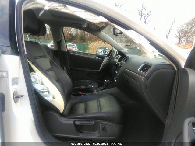 35972122 :رقم المزاد ، 3VWLL7AJ4EM359812 vin ، 2014 Volkswagen Jetta Sedan Tdi W/premium/nav مزاد بيع