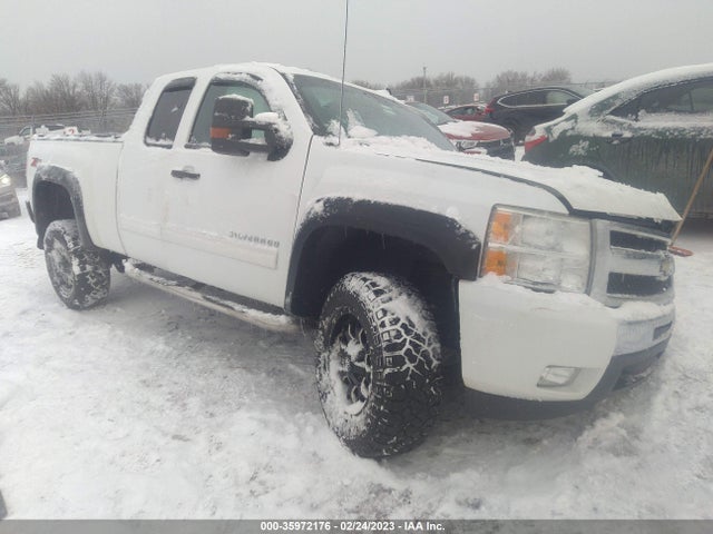 Chevrolet Silverado 1500 Lt 2010 1GCSKSE32AZ207620 Image 1