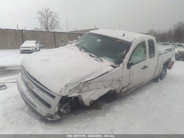 Chevrolet Silverado 1500 Lt 2010 1GCSKSE32AZ207620 Image 2