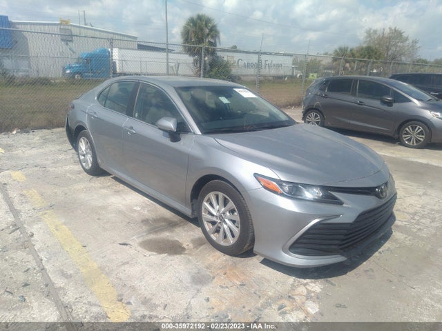 2022 Toyota Camry, VIN: 4T1C11AKXNU658453