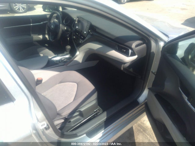 2022 Toyota Camry, VIN: 4T1C11AKXNU658453