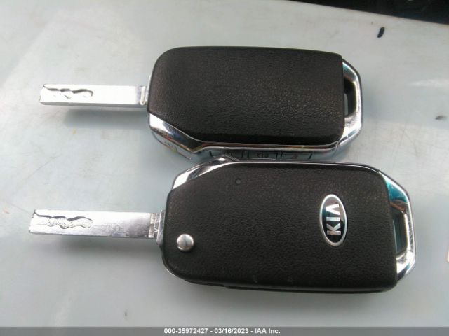 3KPF24ADXME345840 KIA Forte Lxs