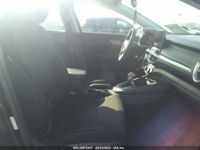 3KPF24ADXME345840 KIA Forte Lxs