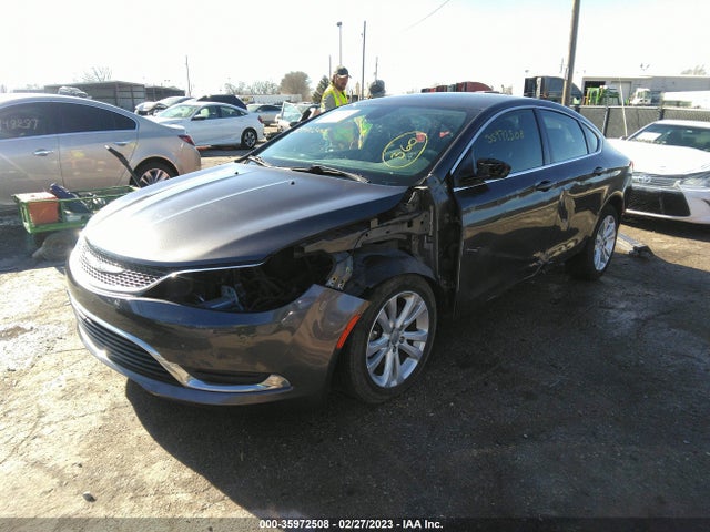 Chrysler 200 Limited 2015 1C3CCCAB4FN535824 Image 2