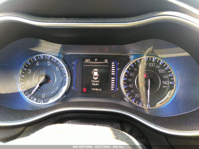 Chrysler 200 Limited 2015 1C3CCCAB4FN535824 Image 7