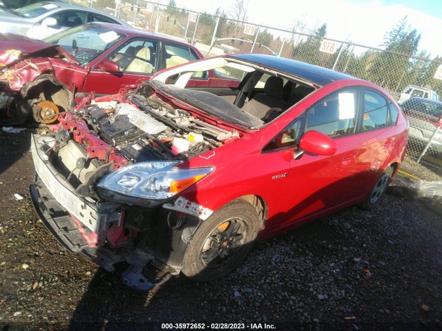 Toyota Prius Four 2015 JTDKN3DU6F0456005 Image 2
