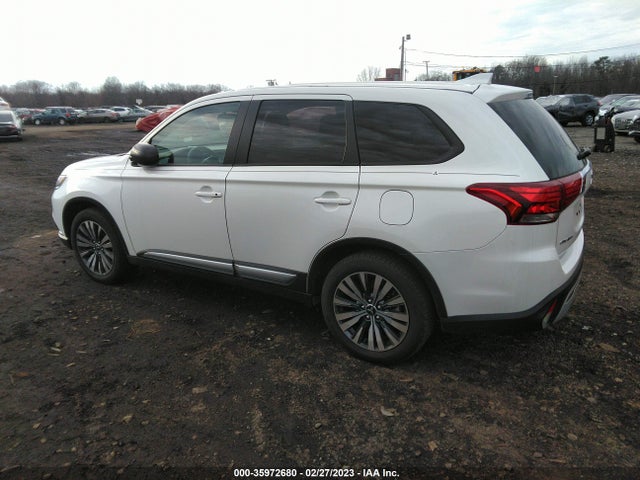 JA4AD2A35LZ045247 Mitsubishi Outlander Es