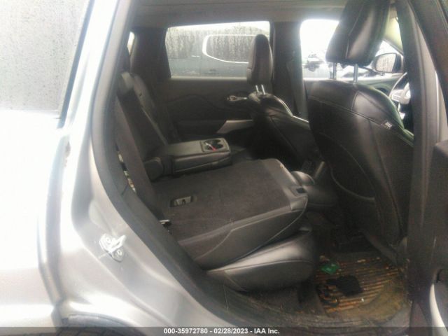 1C4PJMJS8HD217576 Jeep Cherokee Overland