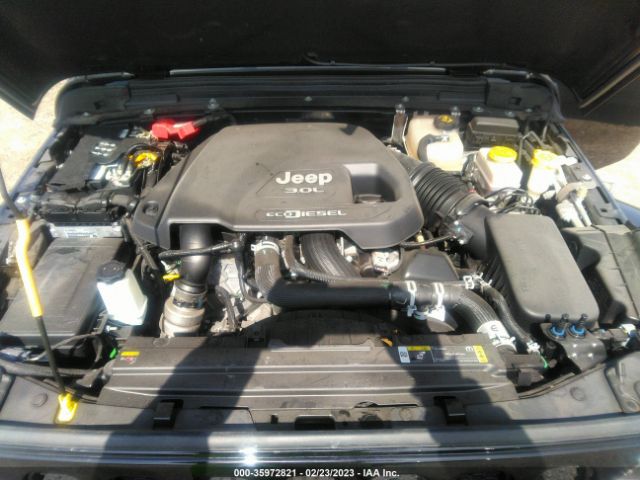 1C4HJXEM1MW725419 Jeep Wrangler Unlimited Sahara Altitude