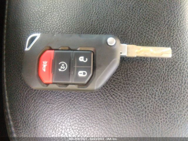 1C4HJXEM1MW725419 Jeep Wrangler Unlimited Sahara Altitude