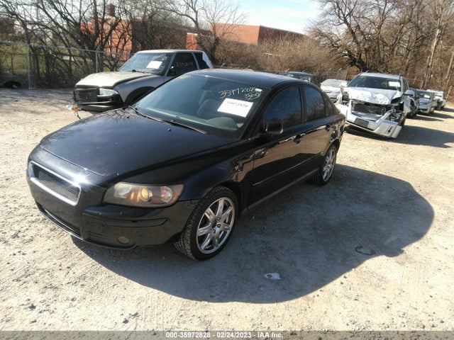 Volvo S40 2005 YV1MH682752084293 Image 2