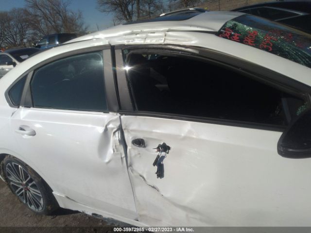 3KPF44AC8NE492726 KIA FORTE GT