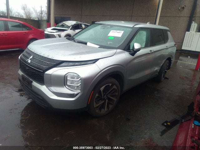 JA4J3TA87NZ020051 Mitsubishi Outlander Es