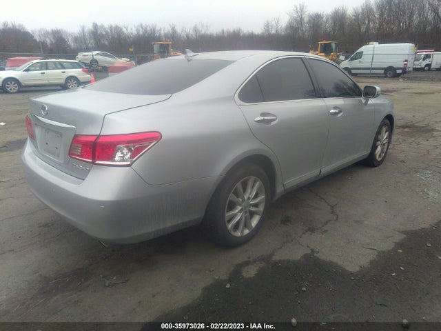 JTHBK1EG5B2458329 Lexus ES 350
