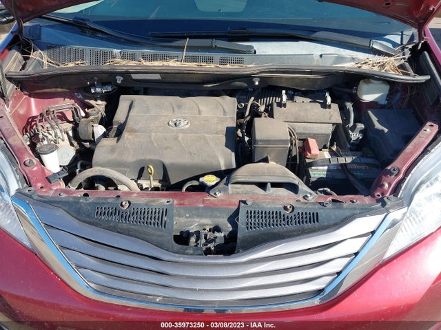 2015 TOYOTA SIENNA XLE/XLE AAS/LTD VIN: 5TDYK3DCXFS603997