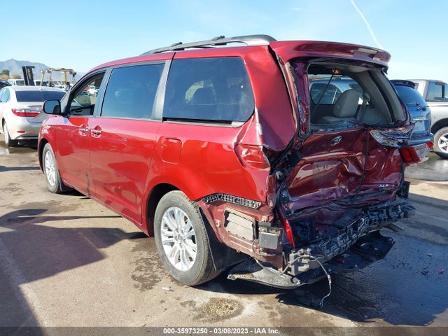 2015 TOYOTA SIENNA XLE/XLE AAS/LTD VIN: 5TDYK3DCXFS603997