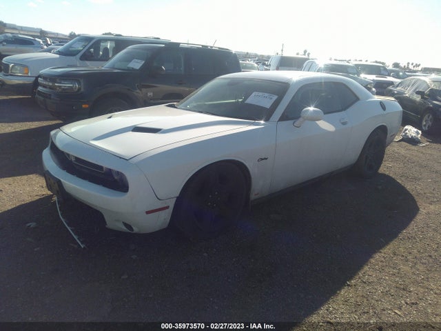 Dodge Challenger Sxt 2015 2C3CDZAG8FH703095 Image 2