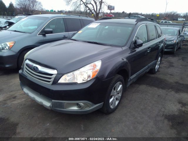 4S4BRCKC9B3357956 Subaru Outback 2.5i Limited Pwr Moon