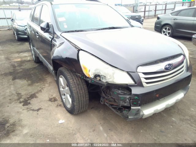 4S4BRCKC9B3357956 Subaru Outback 2.5i Limited Pwr Moon