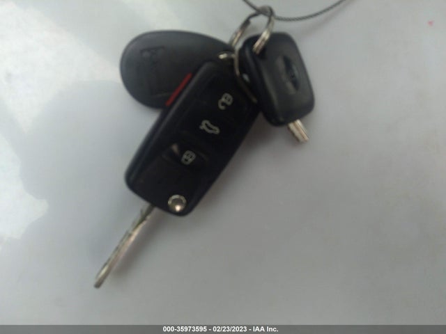 1VWBS7A37EC051471 Volkswagen PASSAT SE