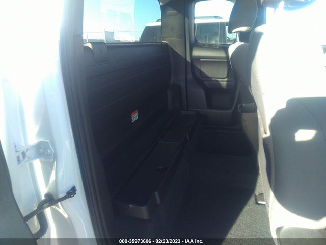 2022 Toyota Tacoma, VIN: 3TYRX5GN8NT063809