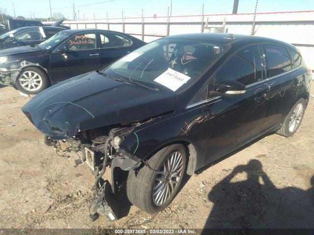 Ford Focus Titanium 2016 1FADP3N22GL387318 Image 2