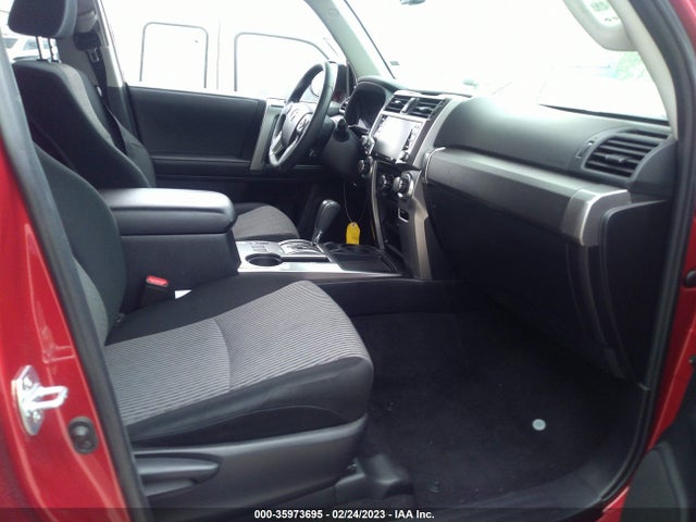 2022 Toyota 4Runner, VIN: JTEEU5JR0N5252129