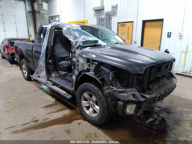 2019 1C6RR7FG2KS631762 main image