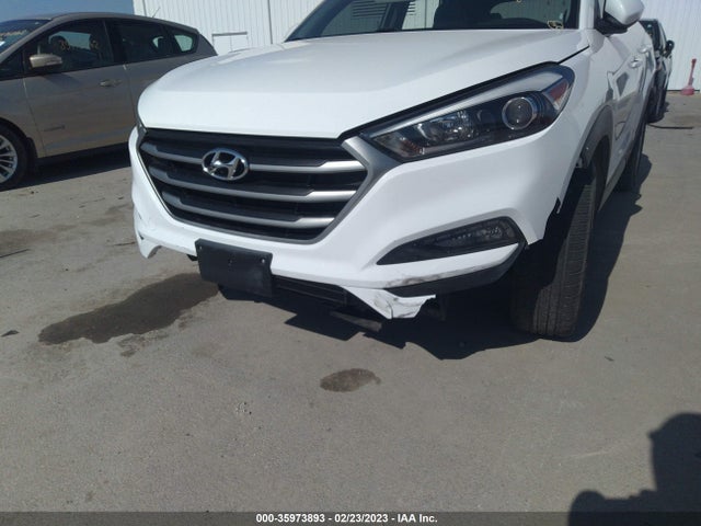 Hyundai TUCSON SEL 2018 KM8J3CA41JU763990 Image 7