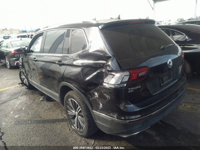 3VV3B7AX7JM073670 Volkswagen Tiguan Sel/se