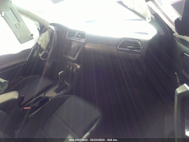 3VV3B7AX7JM073670 Volkswagen Tiguan Sel/se