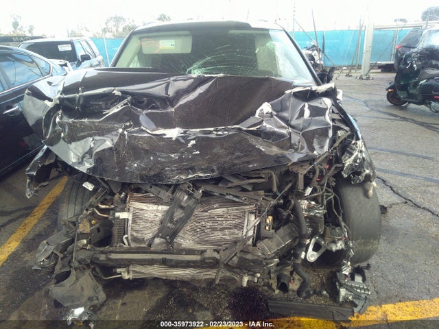 3VV3B7AX7JM073670 Volkswagen Tiguan Sel/se