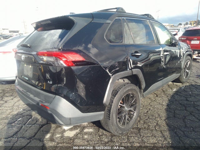 Toyota RAV4 LE 2019 JTMH1RFV2KJ005902 Image 4