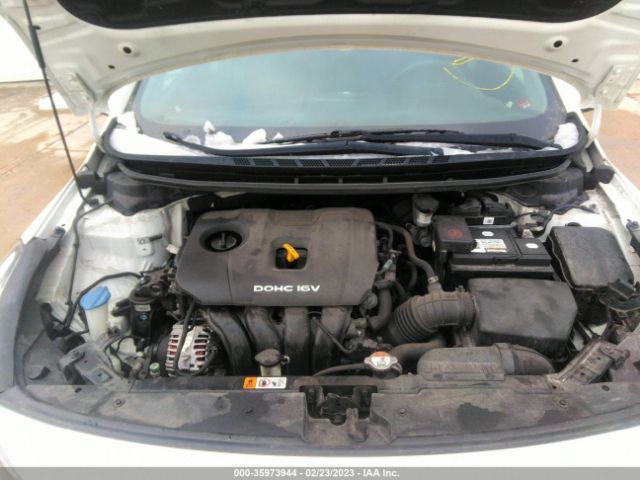 3KPFK4A79HE016143 KIA FORTE LX