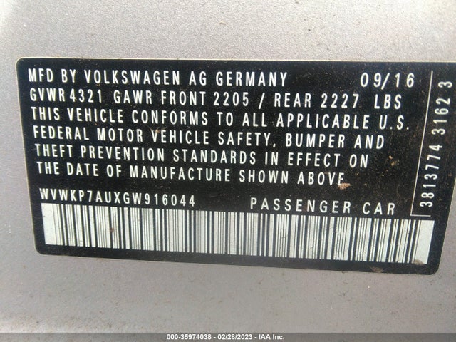 2016 Volkswagen Golf, VIN: WVWKP7AUXGW916044
