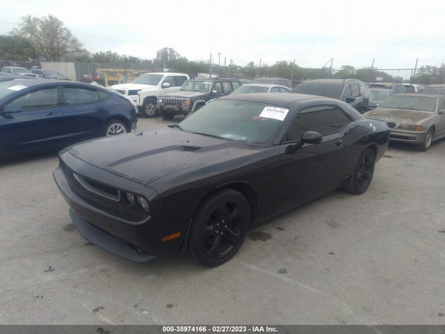 Dodge Challenger Sxt Plus 2013 2C3CDYAG3DH695088 Image 2