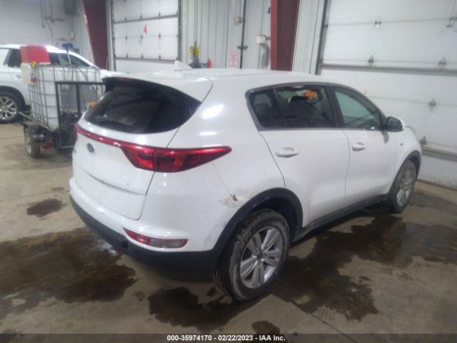 KNDPMCAC5J7445064 KIA Sportage Lx