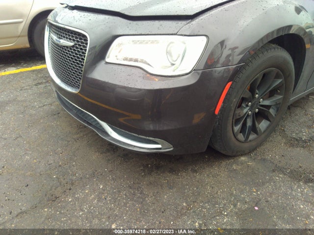 Chrysler 300 2015 2C3CCAAG0FH872161 Image 7
