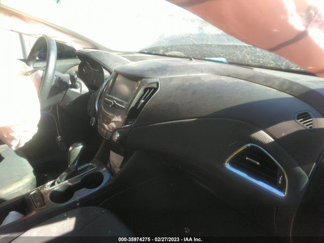 Chevrolet Cruze Lt Auto 2018 1G1BE5SM2J7129446 Image 5
