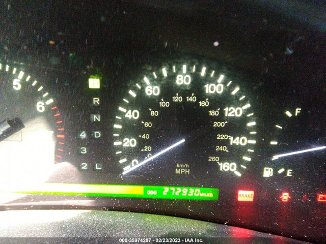 2000 LEXUS LS 400 VIN: JT8BH28FXY0175985