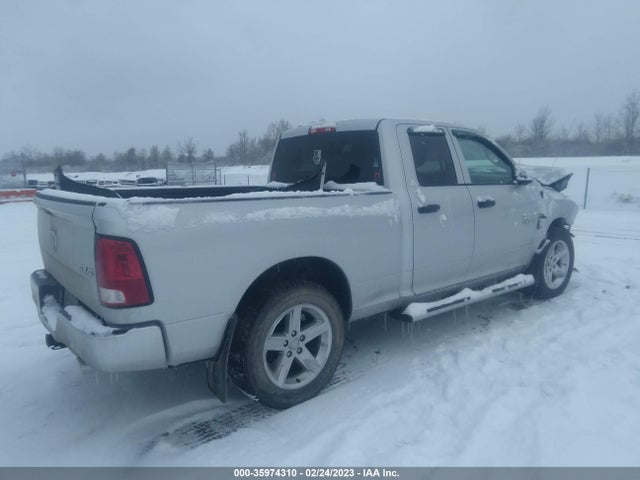 2018 RAM 1500 EXPRESS VIN: 1C6RR7FT2JS141060
