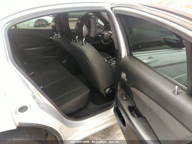 Chrysler 200 LX 2012 1C3CCBAB7CN166849 Image 9