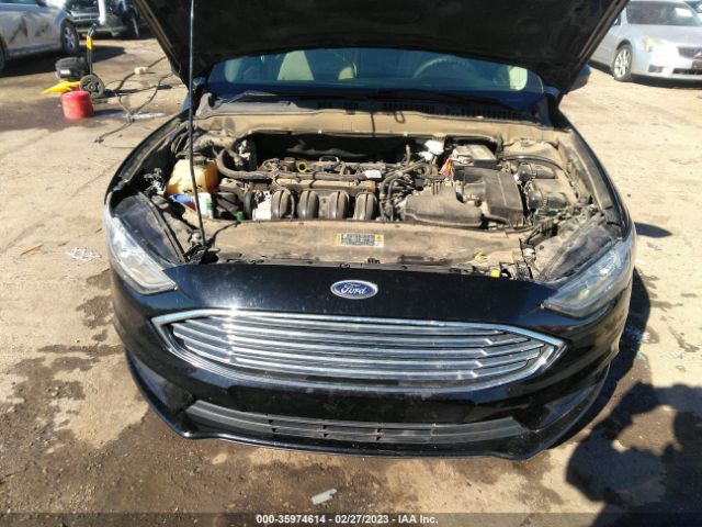 3FA6P0G73HR121745 Ford FUSION S