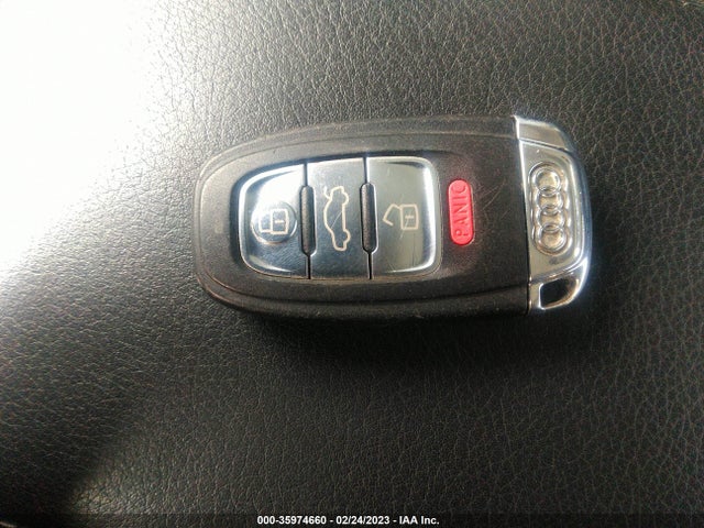 Audi A5 2.0t Premium Plus 2011 WAULFAFR7BA006363 Image 3