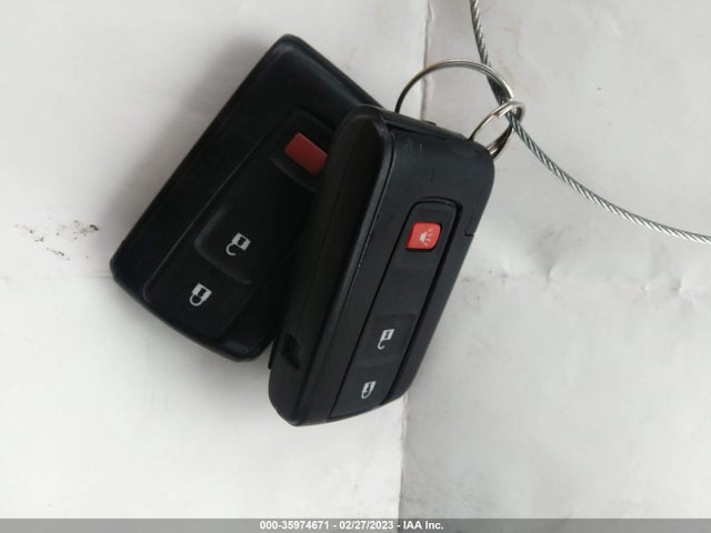 2007 TOYOTA PRIUS VIN: JTDKB20U077611021
