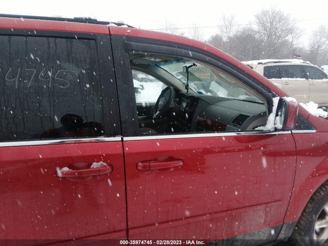 2A8HR54P88R828918 Chrysler Town & Country Touring