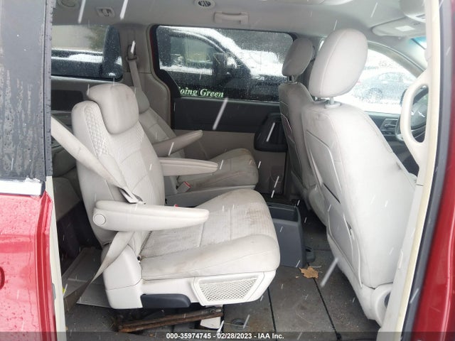 2A8HR54P88R828918 Chrysler Town & Country Touring