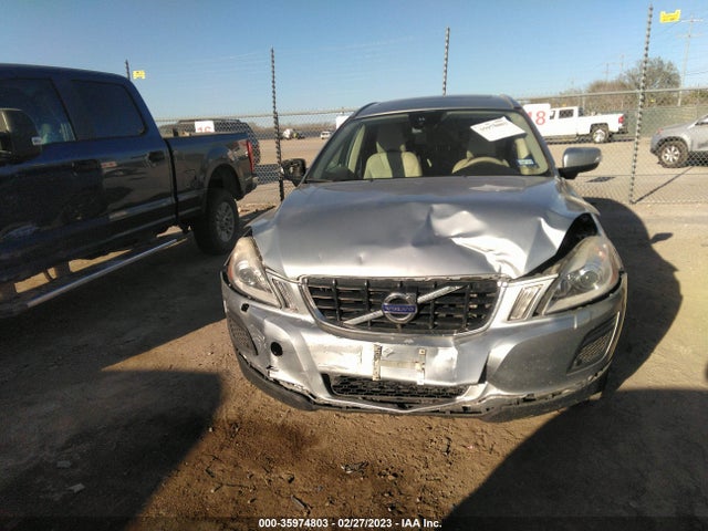 2013 VOLVO XC60 3.2L VIN: YV4952DL7D2388781